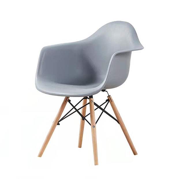 Silla Eames